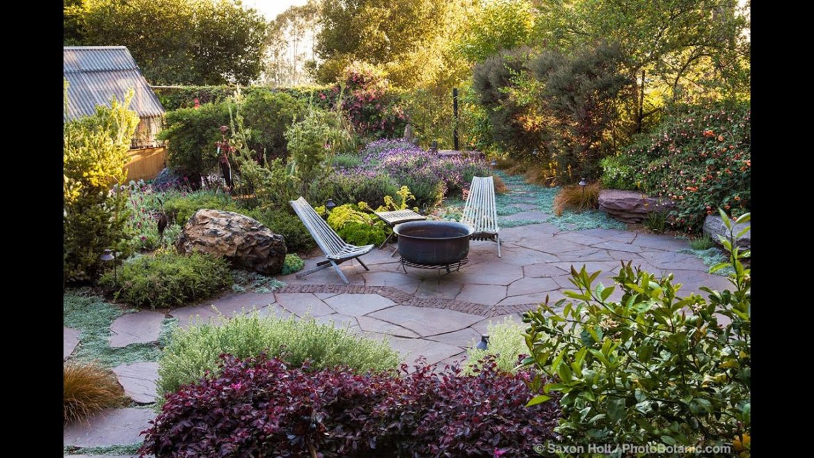 Backyard Garden Oasis, Middletown Hotels - California