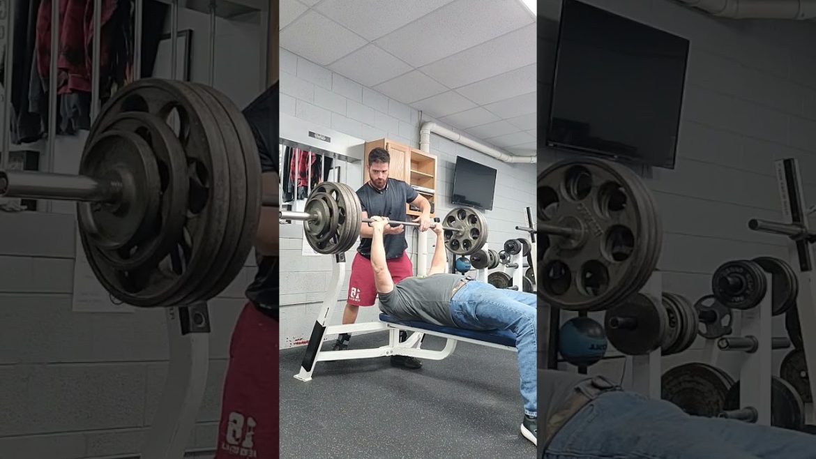 385lbs x 2 reps Raw bench,  Crazy 🤪 old man