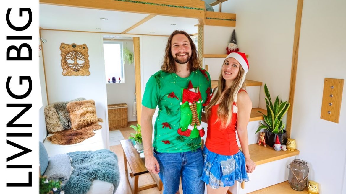 The Living Big In A Tiny House Christmas Special 2022! ๐ The Living Big In A Tiny House Christmas Special 2022! ๐