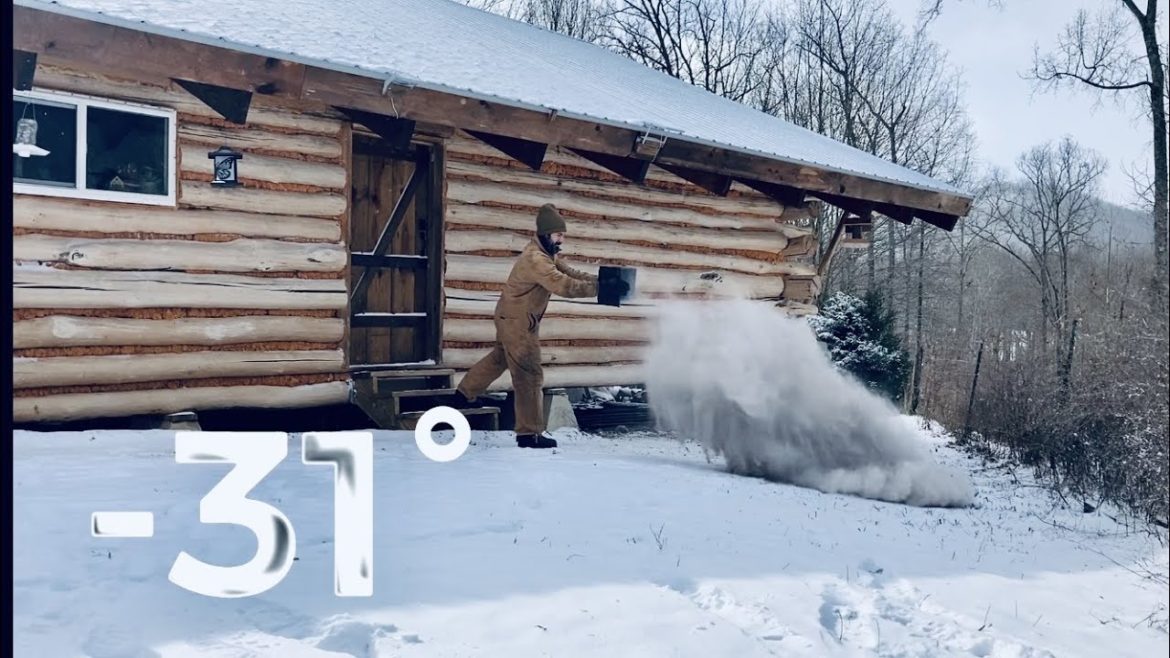 Remote Off Grid Log Cabin During the Storm -31F Freezing Temps ALONE | STRANDED Remote Off Grid Log Cabin During the Storm -31F Freezing Temps ALONE | STRANDED