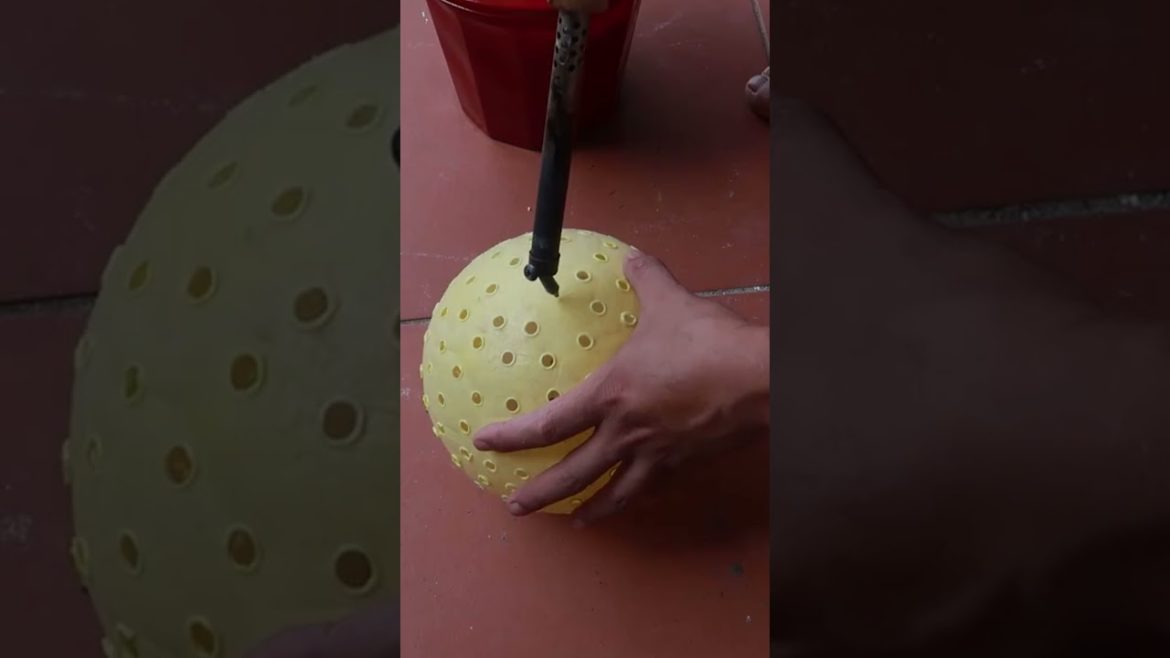 Beautiful Garden Ideas, How To Make A Beautiful Orb Vertical Garden From Plastic Bottles And Balls