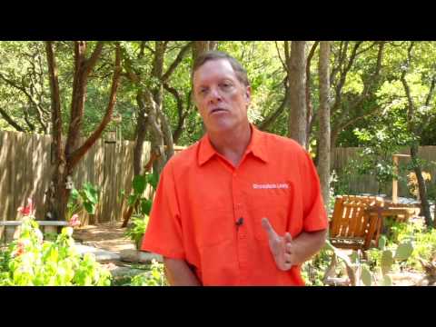 Gardening Tips : How to Read a Fertilizer Bag Gardening Tips : How to Read a Fertilizer Bag