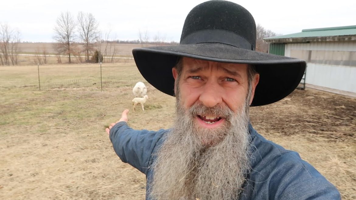 It Happened and Blood is everywhere! Homesteading Life