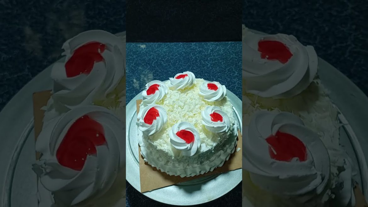 white forest Cake Cake #Topcakelovers #Cakeshorts #Cakes white forest Cake Cake #Topcakelovers #Cakeshorts #Cakes