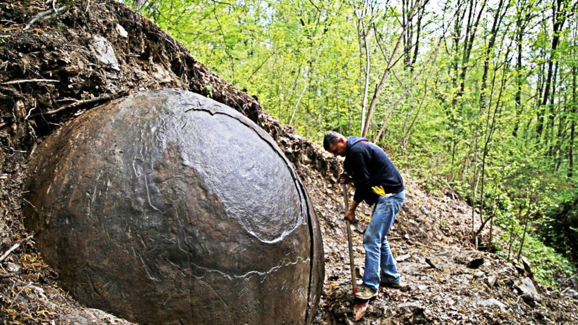 Farmer Discovers Huge Object in His Backyard, and is Surprised by What It Was