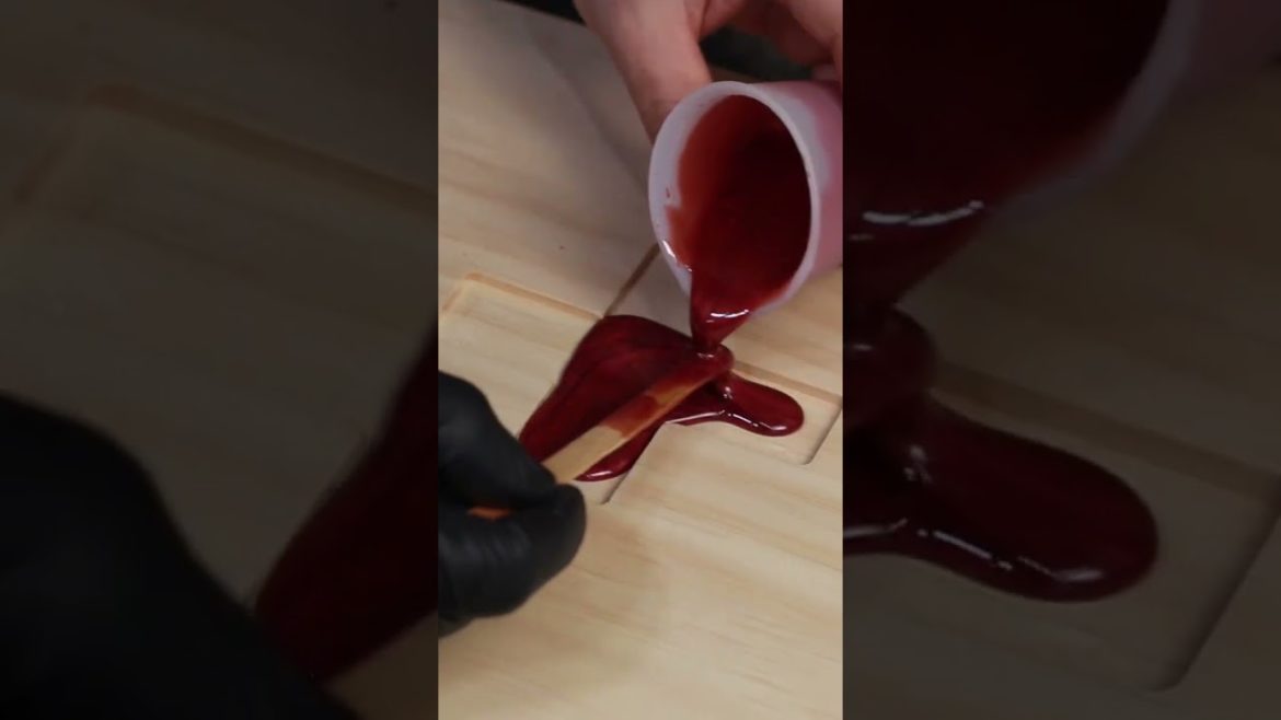 How to Make an Epoxy Resin Medicine Cabinet Cross / DIY #diy #resin #shorts