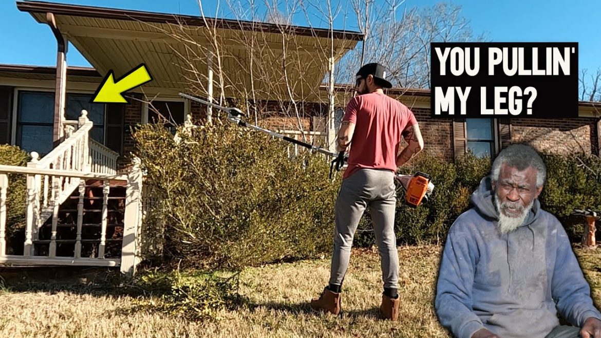 NEIGHBOR Said NO ONE Lives There, but The LIGHTS TURN ON at Night! 😱 (HAUNTED House Makeover!)