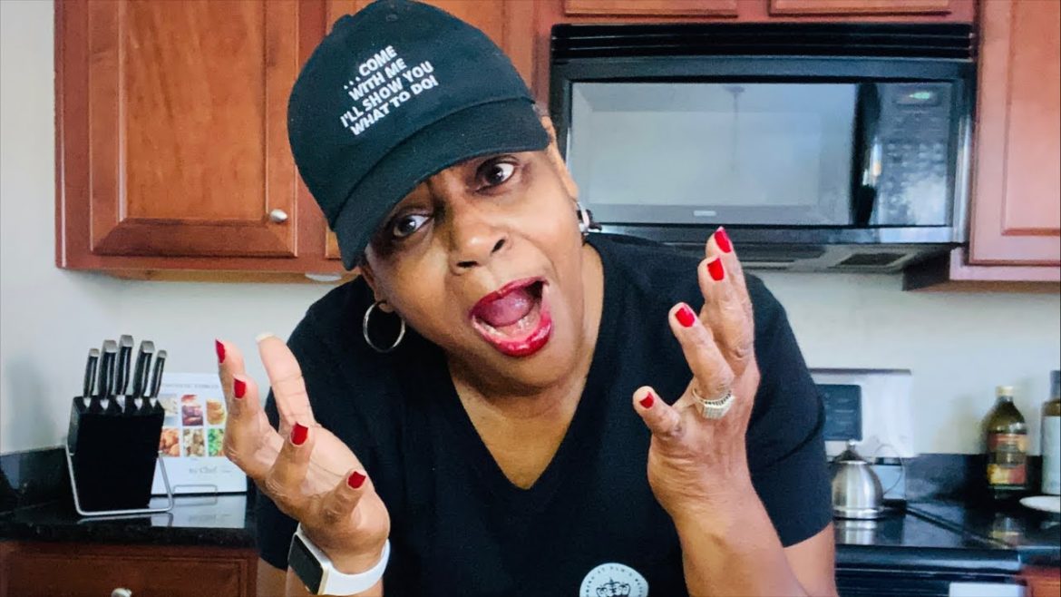 I can’t believe this actually happened to me. All I wanted to do was share! #YouTubeCreatorAwards I can’t believe this actually happened to me. All I wanted to do was share! #YouTubeCreatorAwards