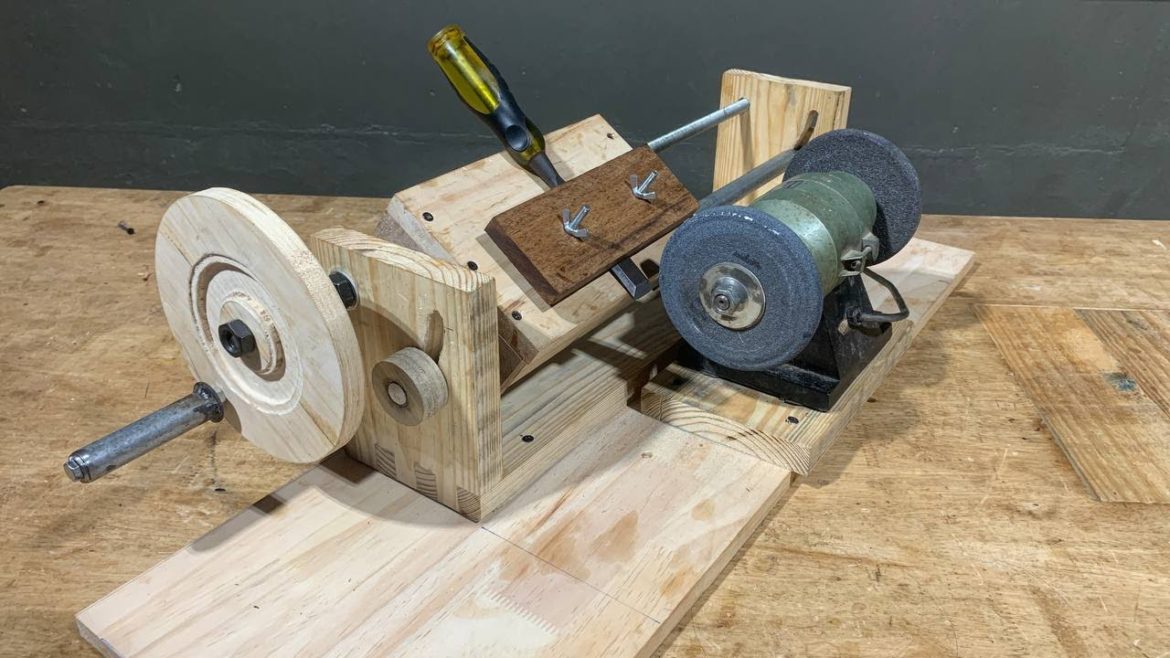 Amazing Creative Woodworking Tools - Sharpening Woodturning Jig