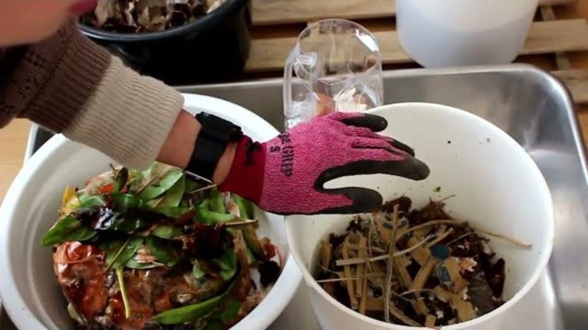 How I Spend Winter In Japan By Making a Compost Soil