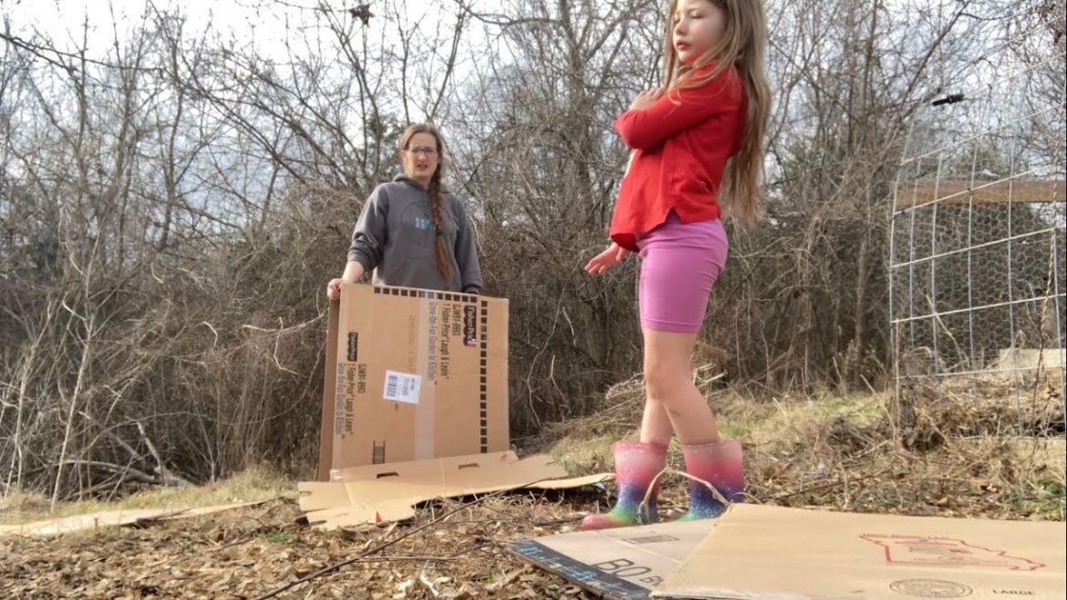 NO EQUIPMENT No Till Garden Build | #reallife #homesteading #frugal #ditl NO EQUIPMENT No Till Garden Build | #reallife #homesteading #frugal #ditl