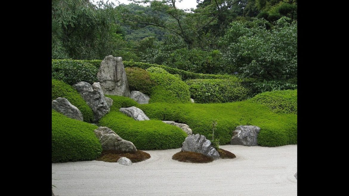 Zen Gardens Part 1 Introduction and Summary of Elements and Plants. Japanese Gardens Zen Gardens Part 1 Introduction and Summary of Elements and Plants. Japanese Gardens