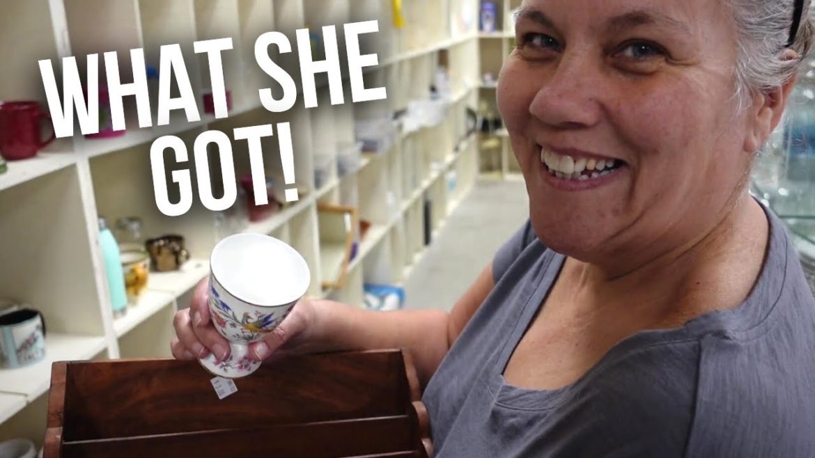 Took my Mom Thrift Shopping | Shop with Me in Florida Took my Mom Thrift Shopping | Shop with Me in Florida