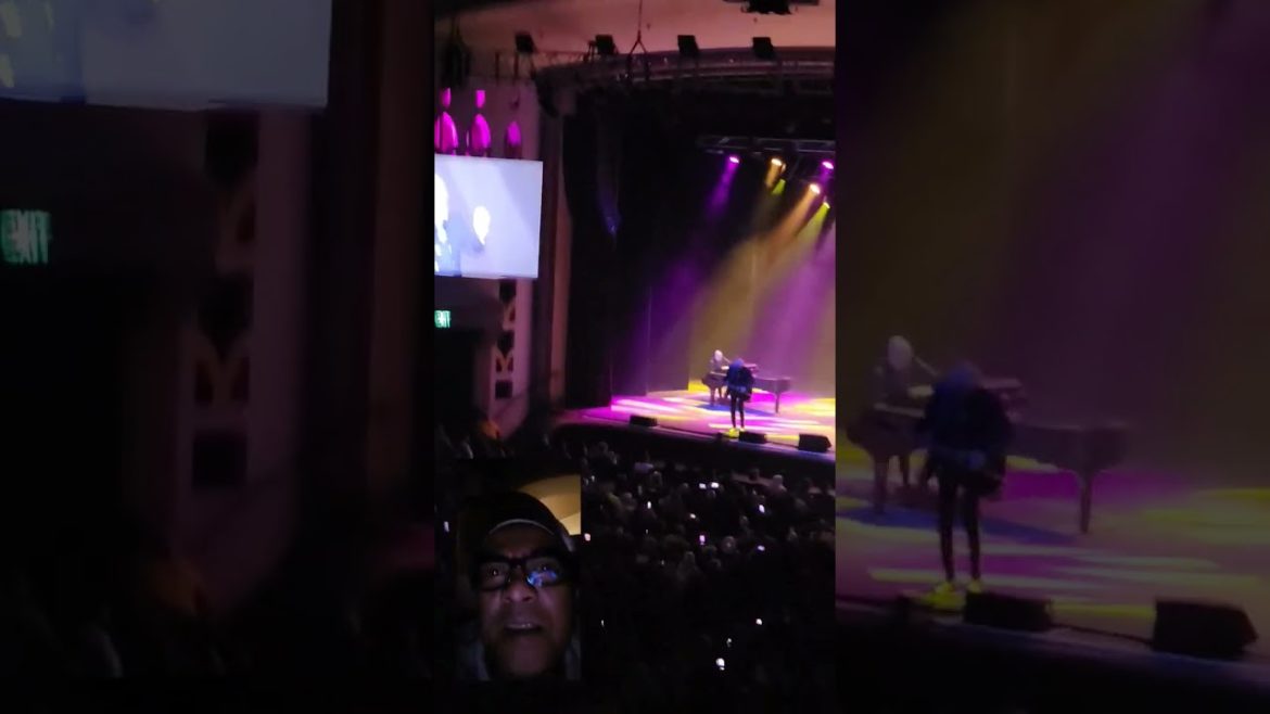 🔴😍🎸🎧🎶🎸OMG So Overwhelming Even The Nights Are Better -Live Concert Air Supply -#shorts #short  #live