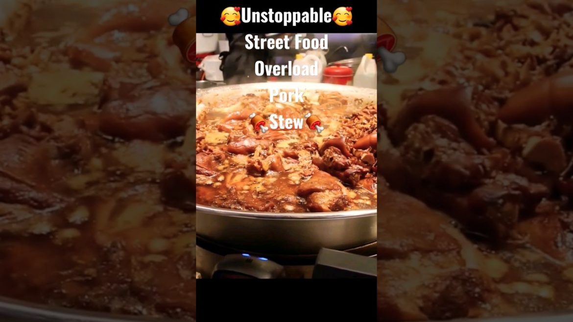 🥰OMG So Yummy Overload Street Food🍖Pork Stew🍖#shorts #streetfood #trending #viral #youtubeshorts