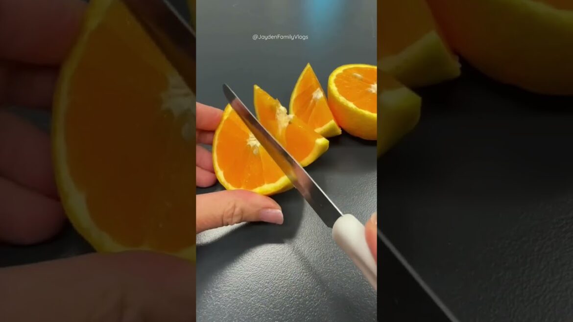 Cutting ORANGES this way😱🍊#shorts #fruitcutting #satisfying #orange #fruit #youtubeshorts