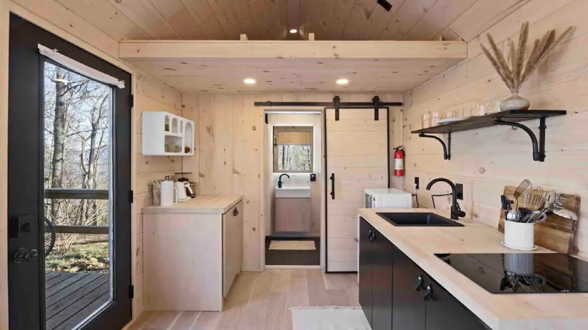 Amazing Stunning Ridgetop Nordic Style Tiny House Amazing Stunning Ridgetop Nordic Style Tiny House