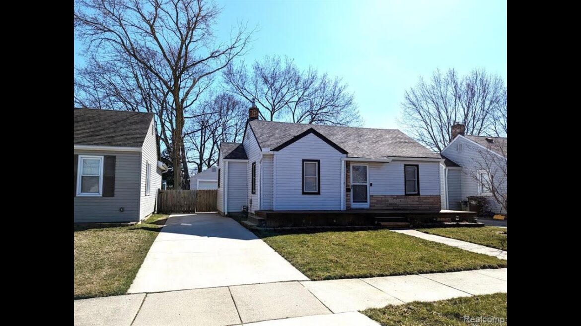 Home For Sale: 3571 Barber Street, Wayne, MI 48184 | CENTURY 21 Home For Sale: 3571 Barber Street, Wayne, MI 48184 | CENTURY 21