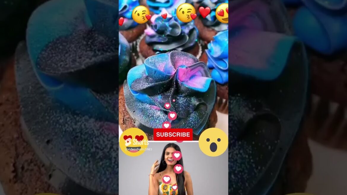 Blue creamy cupcake making: delicious dessert 🎂 #shorts #short #viral