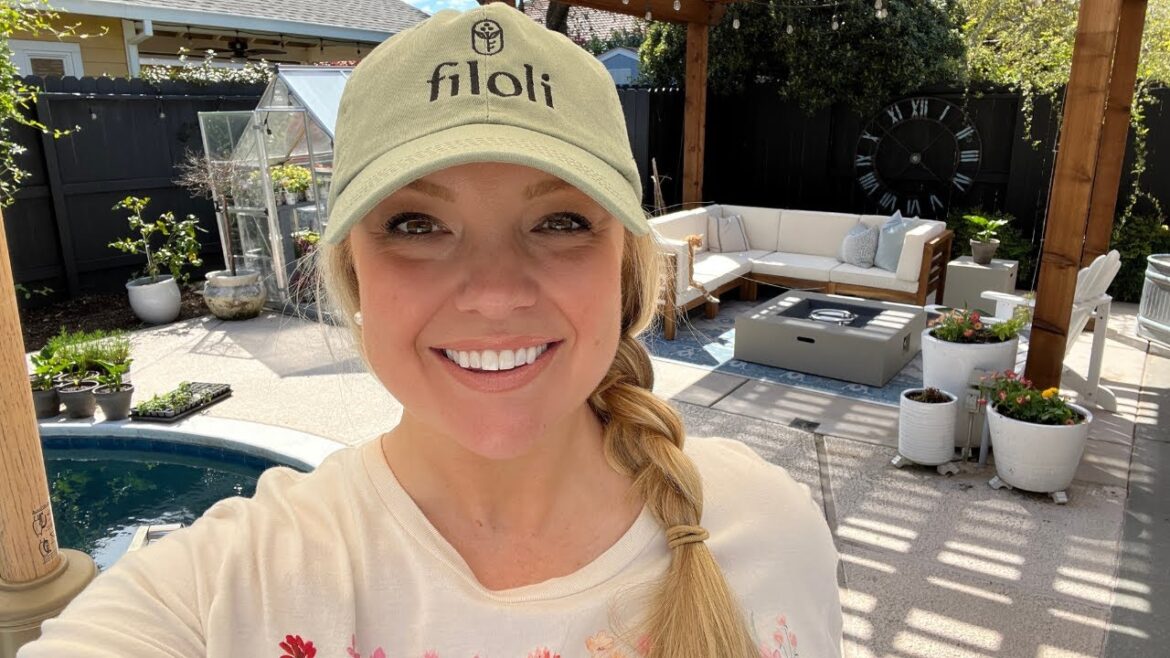 Patio Makeover and Planting Up Pots! 🌸☀️🌼 :: Proven Winners Annuals in Zone 9b Patio Makeover and Planting Up Pots! 🌸☀️🌼 :: Proven Winners Annuals in Zone 9b