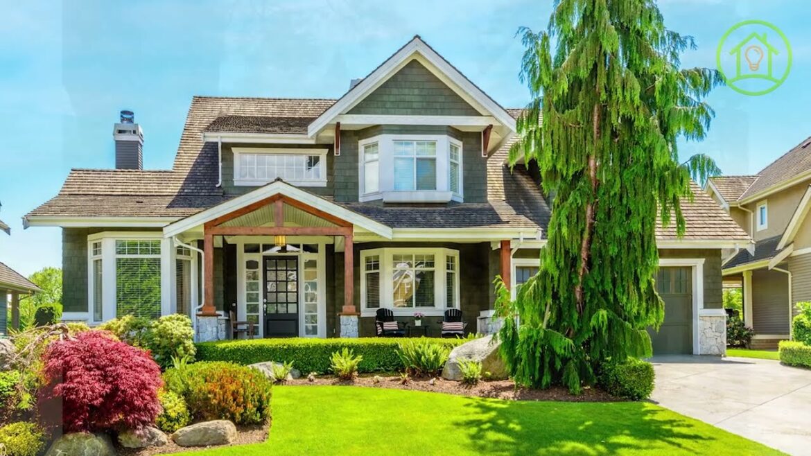 Incredibly beautiful lawn decoration ideas near the house | Front Yard Garden Landscaping Ideas