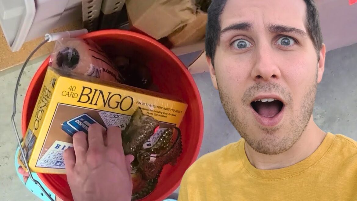 FILLED the Bucket! Estate Sale Shopping in Florida for Resale! Thrift with me. FILLED the Bucket! Estate Sale Shopping in Florida for Resale! Thrift with me.