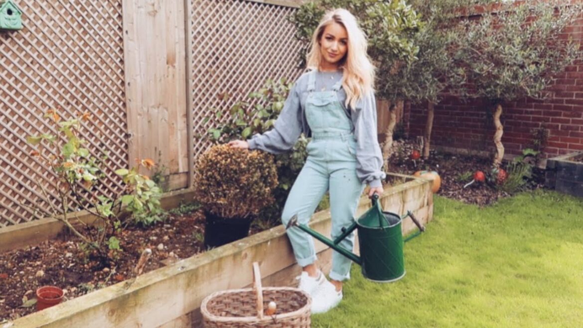 GARDENING TIPS FOR BEGINNERS! / Gardening Hacks GARDENING TIPS FOR BEGINNERS! / Gardening Hacks