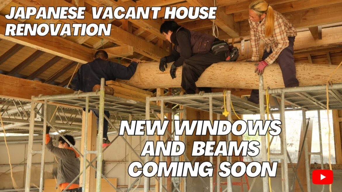 We Are Renovating a Japanese House Now We Are Replacing The Windows & Huge Beams 空き家リフォーム