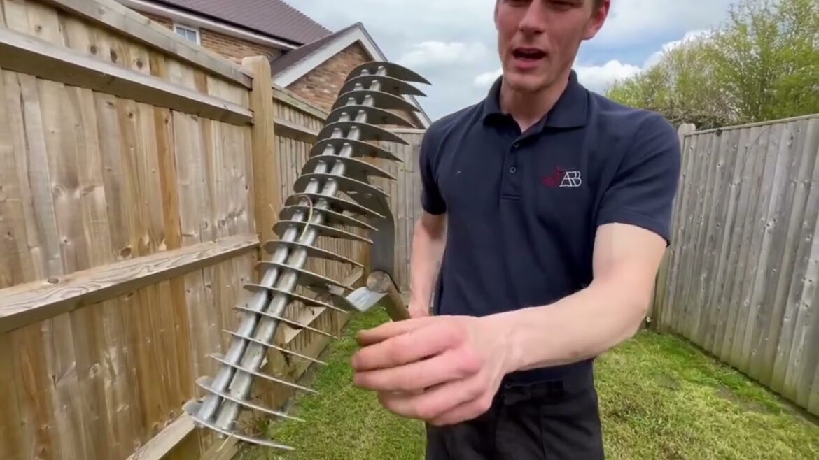 Gardening Tips - Scarifying by hand.