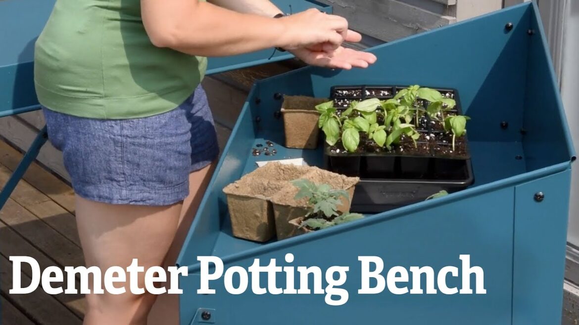 Demeter Potting Bench