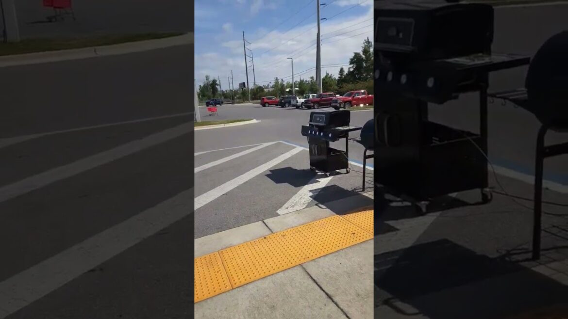 Tractor Supply Co Outside View Of Gardening Supplies And Grills