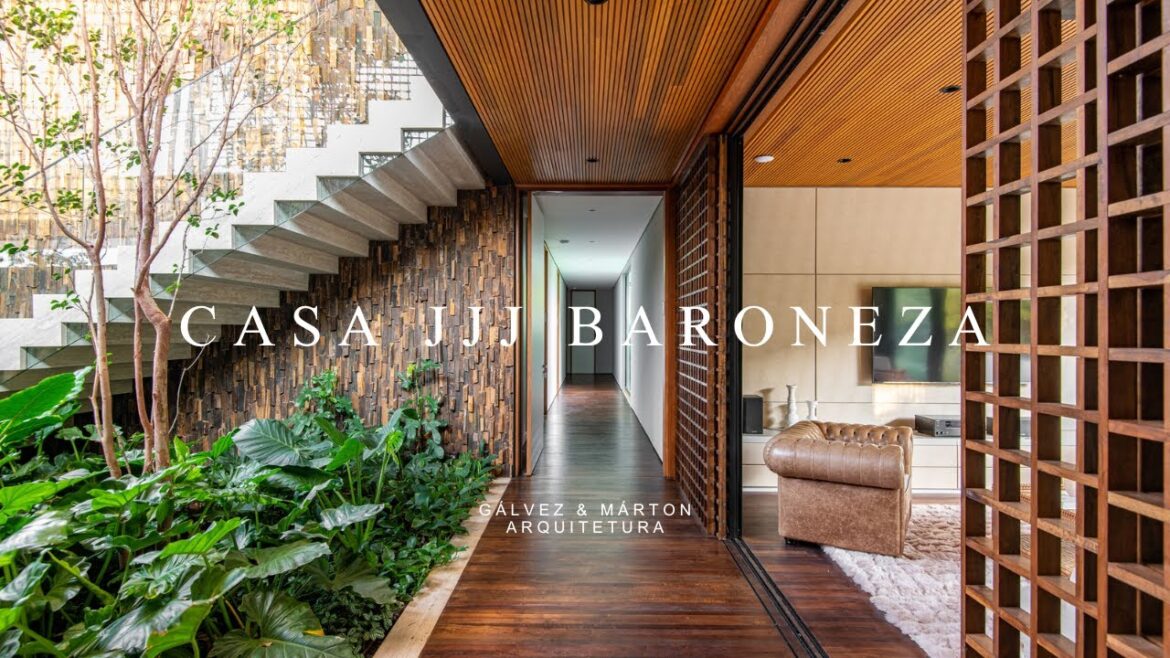 Concrete And Steel Structure House Design Blend Together With The Beautiful Garden