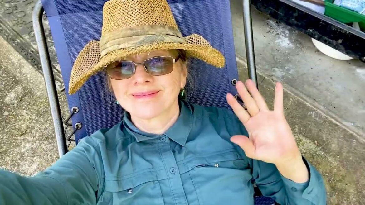 Kaye Kittrell: HIGHLIGHTS of APRIL | Blooms, cats, fungi, bugs, and garden prep! HIGHLIGHTS of APRIL | Blooms, cats, fungi, bugs, and garden prep!