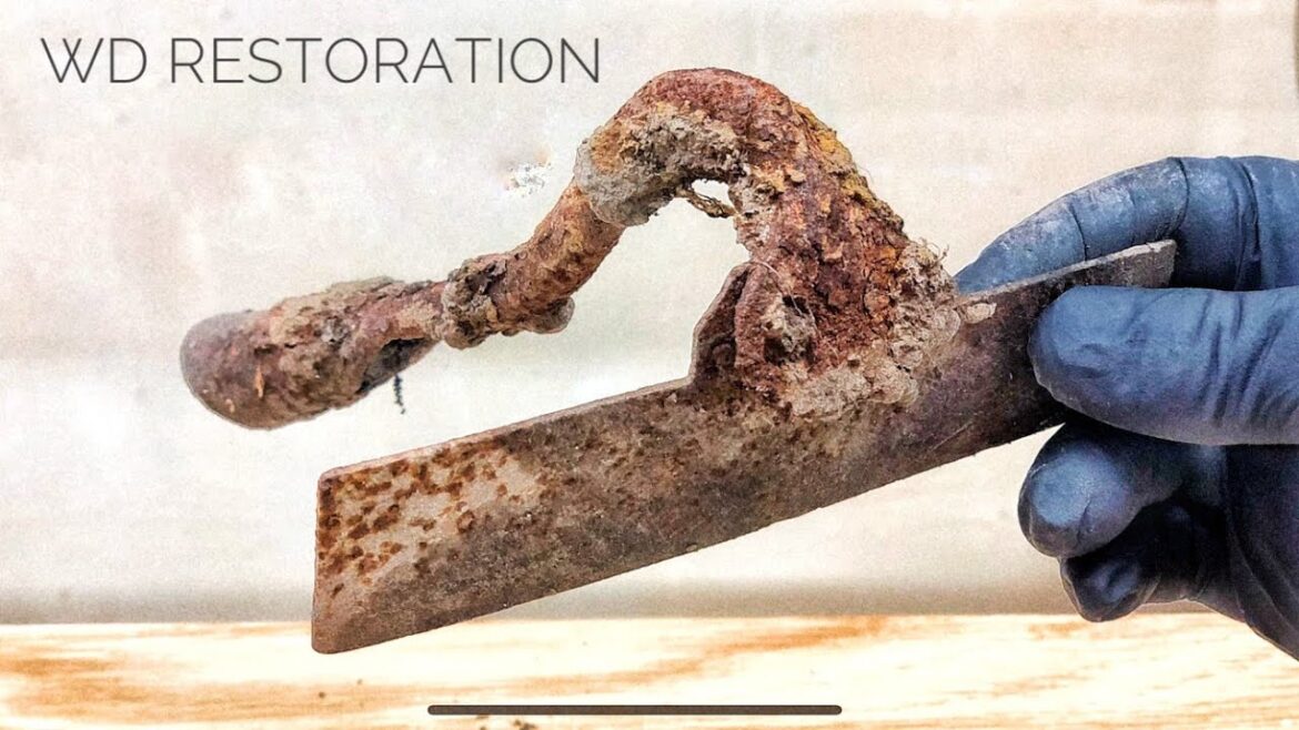 Restoring garden tools.Awesome restorations.