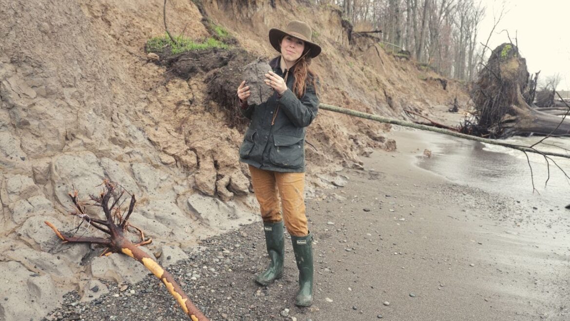 Homeschool Day: Foraging Wild Clay!
