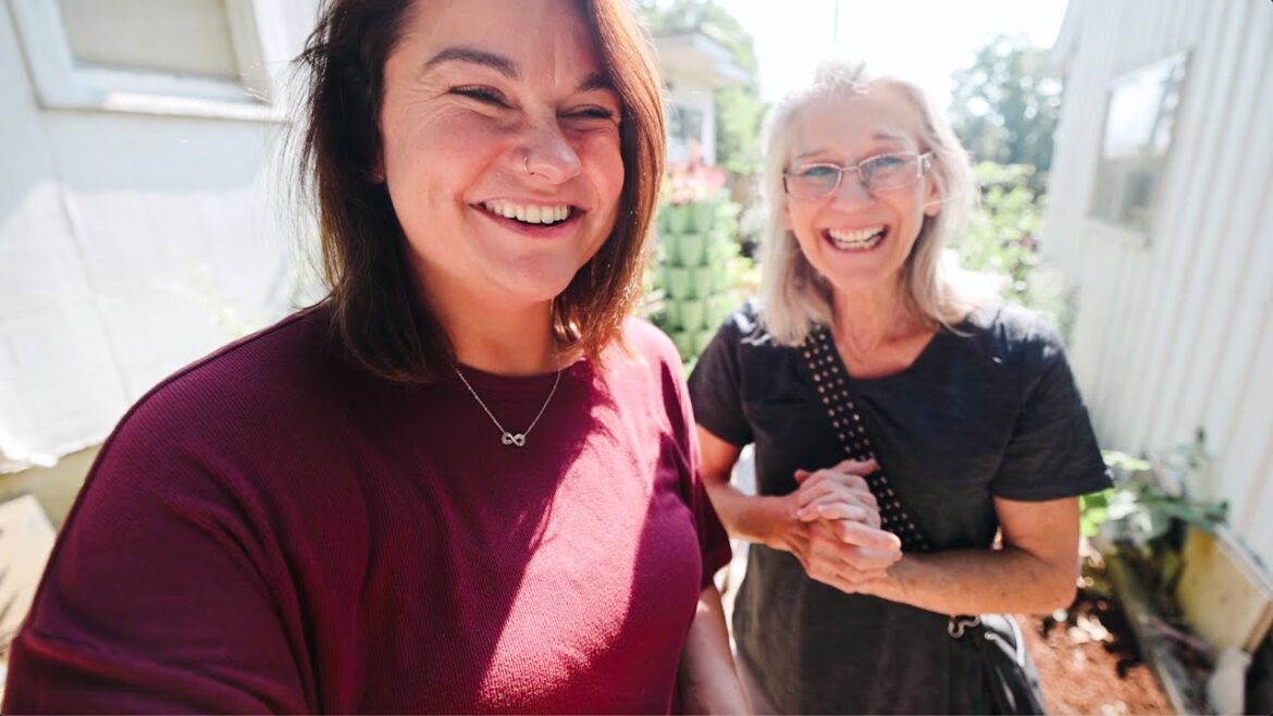 My Mom's Garden | VLOG