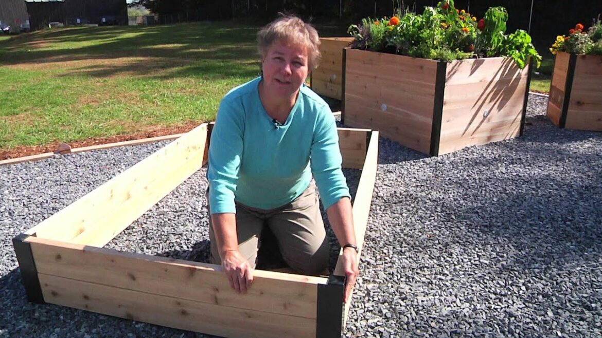 How to Use Raised Bed Corners How to Use Raised Bed Corners