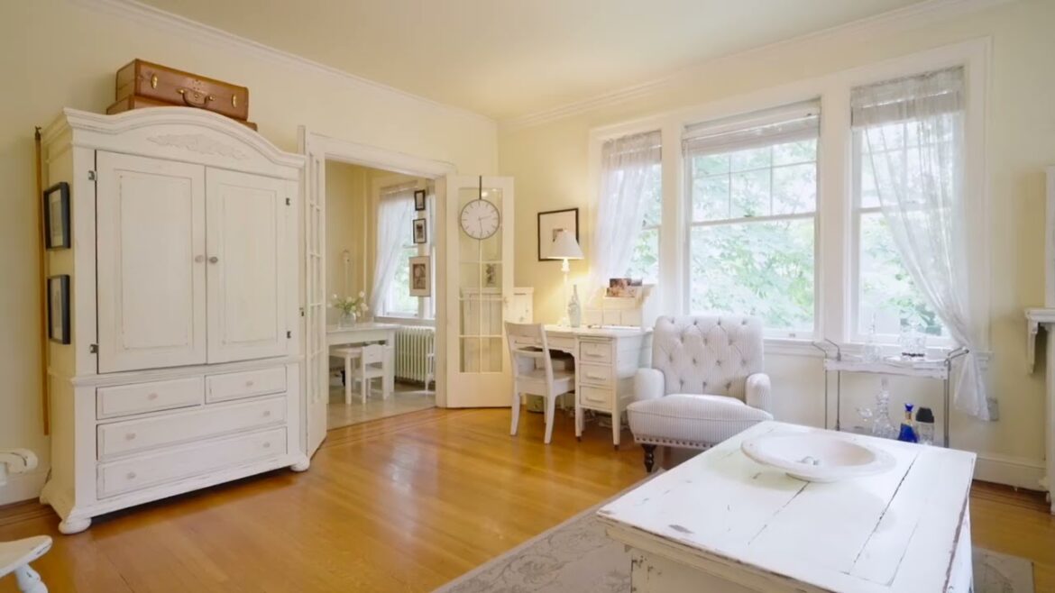 1 Bed | Award-Winning Heritage Condo | West End | 22 1101 Nicola St Vancouver, BC