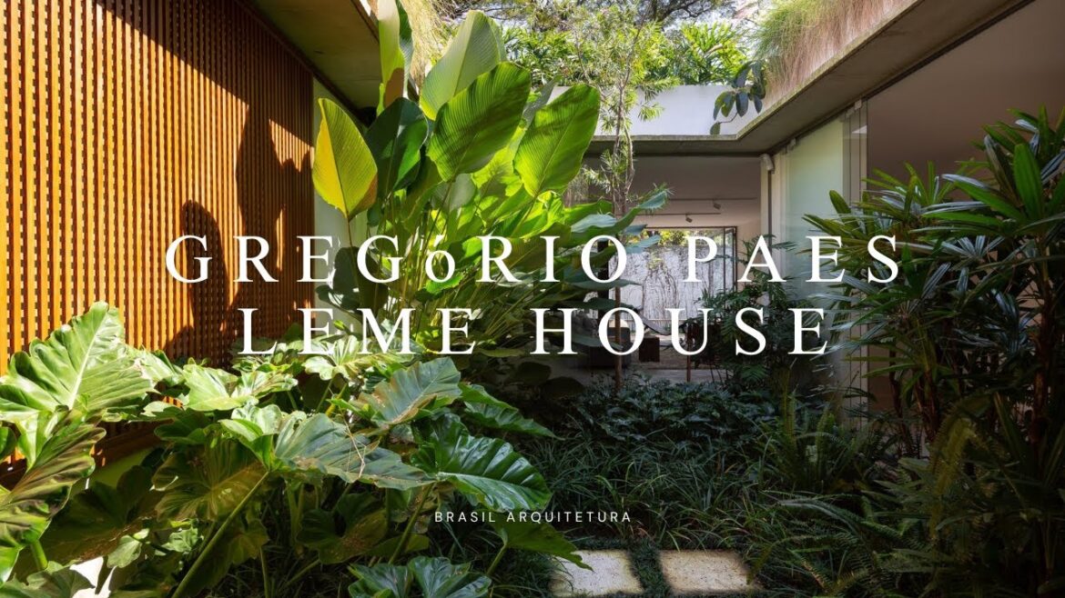 One-story House Design With An Indoor Garden To Enjoys The Landscape And The Sunset One-story House Design With An Indoor Garden To Enjoys The Landscape And The Sunset