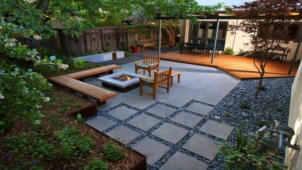 Backyard Landscaping Ideas With Fire Pit