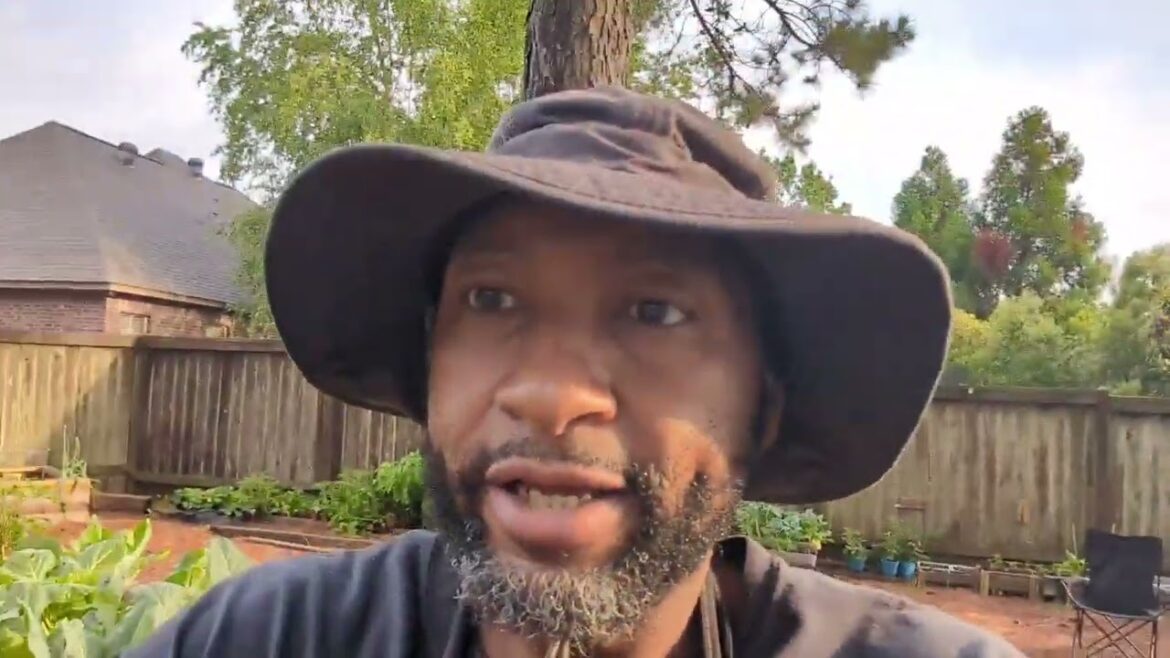 Monday Morning Garden Inspection!!!