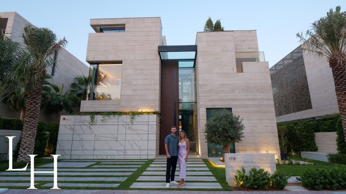 Inside One Of The Best Architectural Homes on Billionaire’s Row Inside One Of The Best Architectural Homes on Billionaire's Row