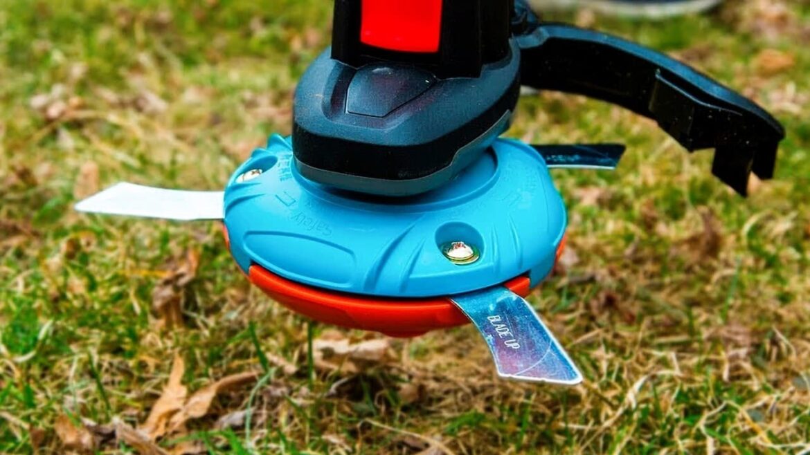 MODERN GARDENING TOOLS THAT YOU SHOULD SEE