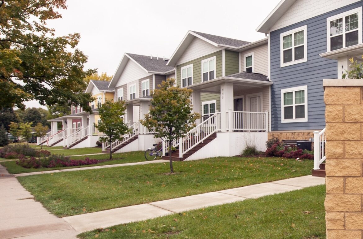 Minnesota Cities now required to allow "managed natural landscaping"