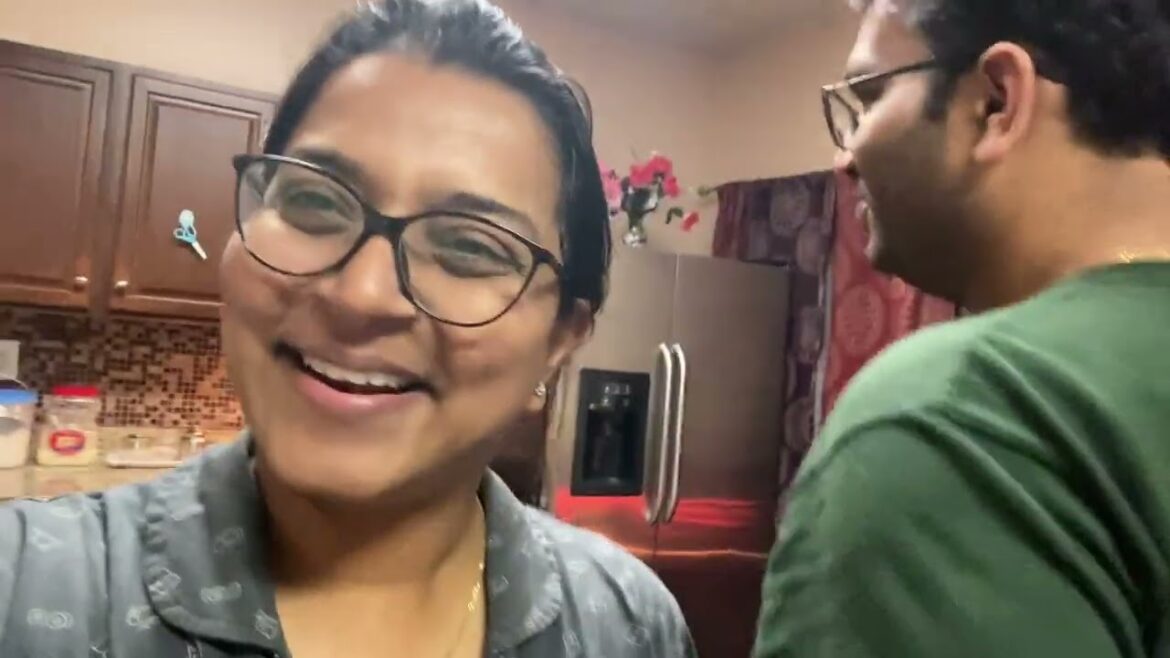 Metro train ka maza and amazing view | PUrvi and JANak Metro train ka maza and amazing view | PUrvi and JANak