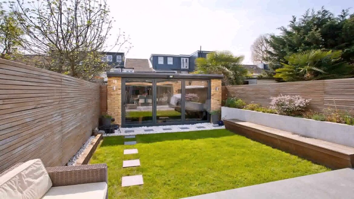 Courtyard Garden Design Ideas Uk