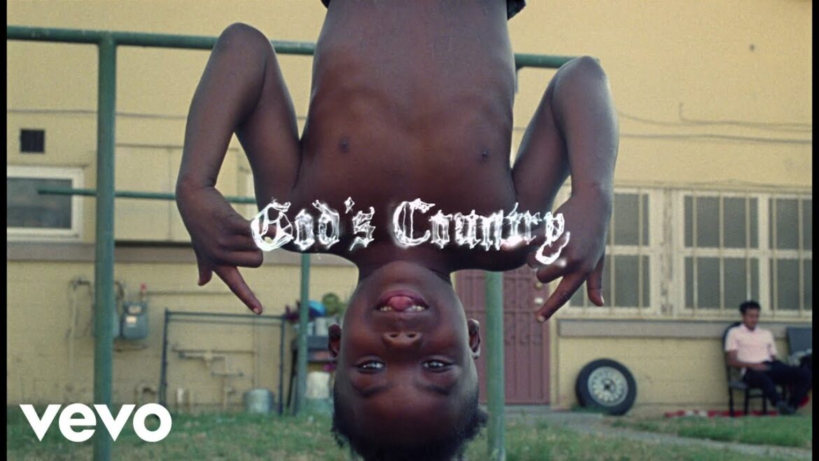 Travis Scott – GOD’S COUNTRY (Official Music Video) Travis Scott - GOD'S COUNTRY (Official Music Video)