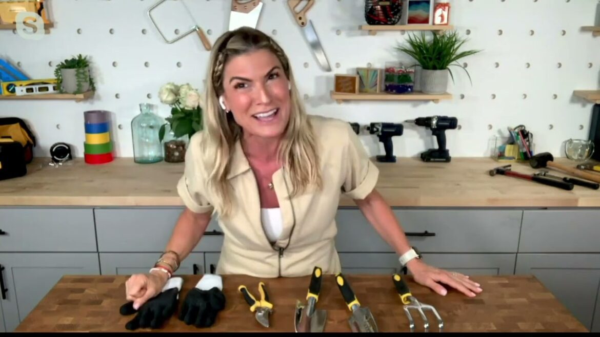 EMPOWER 5-Piece Garden Tool Set on QVC EMPOWER 5-Piece Garden Tool Set on QVC