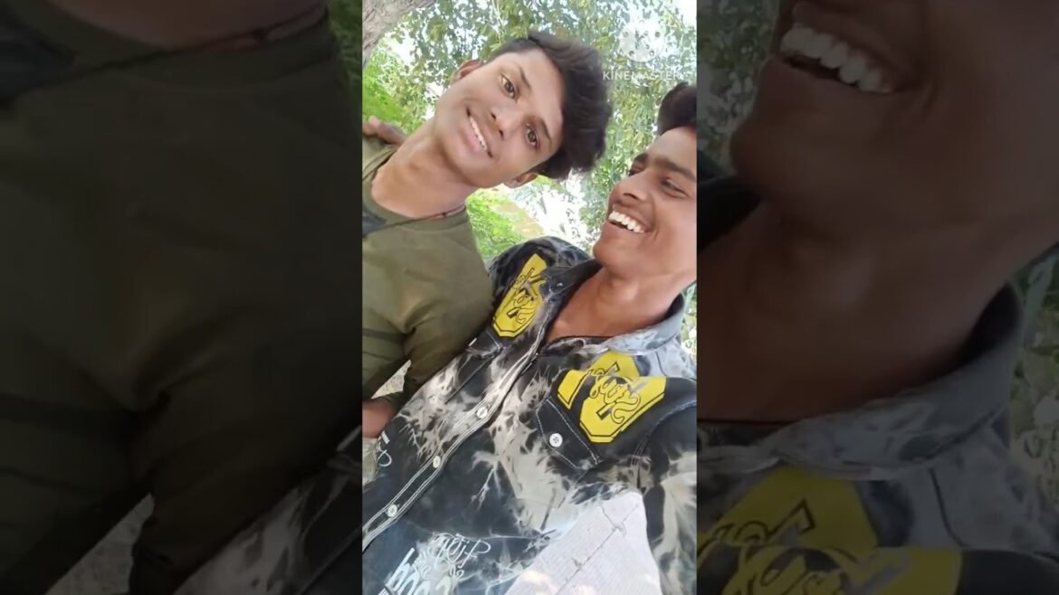 watch for men 😱🥰.                              friend ke sath blog shooting 🫂