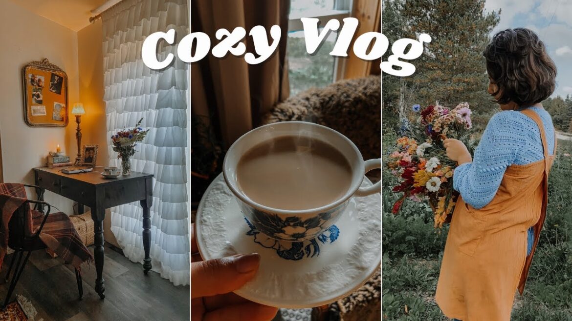 Cozy Vlog - Cottage Garden, Thrifting, & Baking